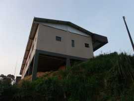 Galpão comercial em estrutura pré moldada com área de 250,00 m² –  São Bento do Sul-SC