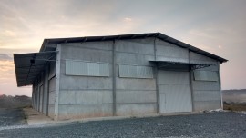 Galpão industrial em estrutura pré moldada com área de 700,00 m² –  São Bento do Sul-SC